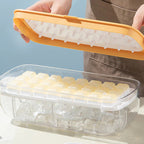 CoolCatcher – Handy Ice Cube Maker with Collection Tray