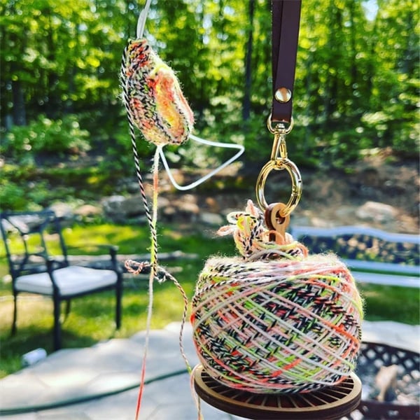 FiberDock Tangle Free Knitting