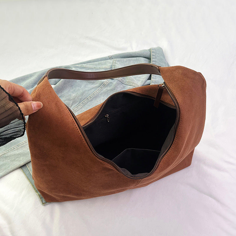 Suede messenger bag with large capacity