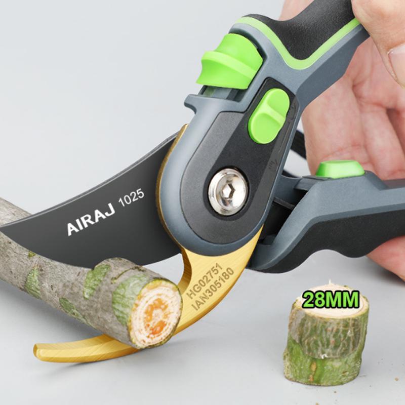 Plant trimming horticultural cutter