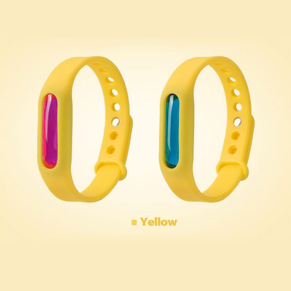 Mosquito repellent bracelet