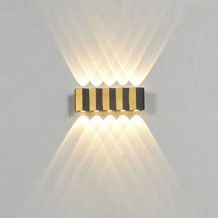 Modern Light Luxury Golden Aluminium Outdoor Waterproof Terrace LED Wall Light Lamp