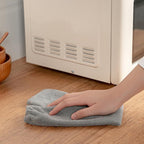 Multifunctional expandable microfiber cloth duster gap wiper