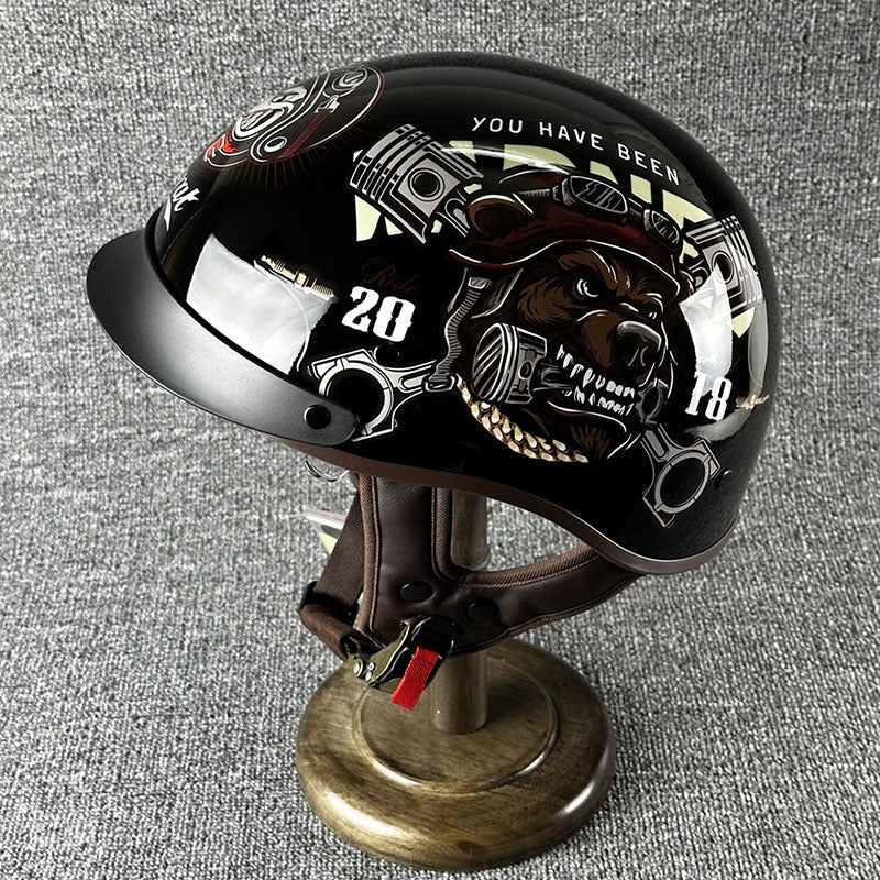 City Helmet for Chopper with Minimalist Design