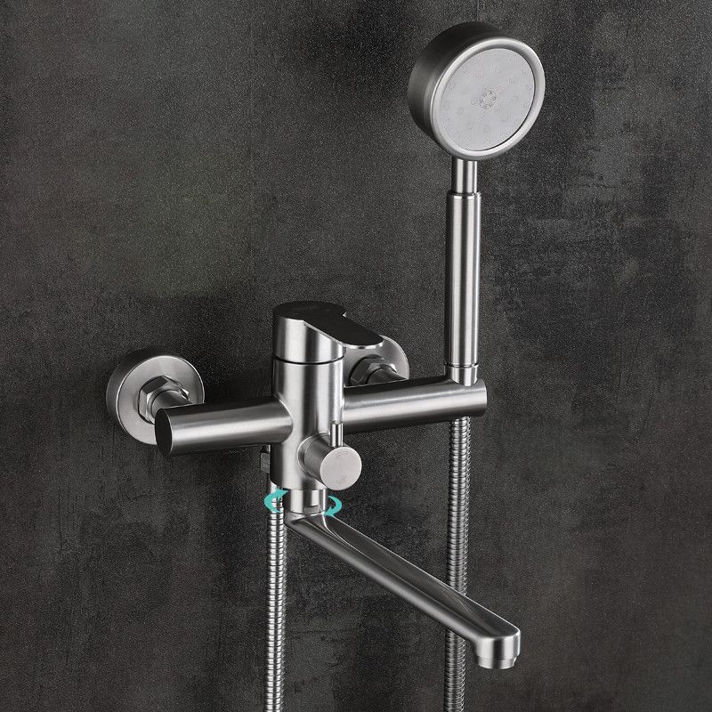 Wall-mounted metal bathtub filling low arch swivel bathtub mixer