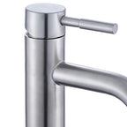 Modern Silver Washbasin Mixer Single Lever Bathroom Faucet with Lever Handle
