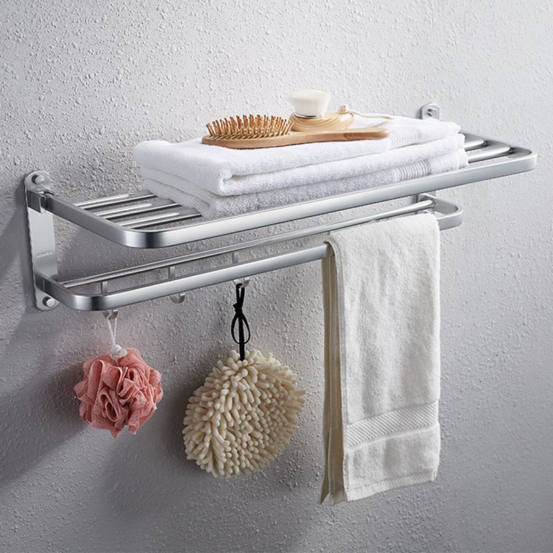 Contemporary bathroom accessory set made of aluminum with towel holder/bath shelf