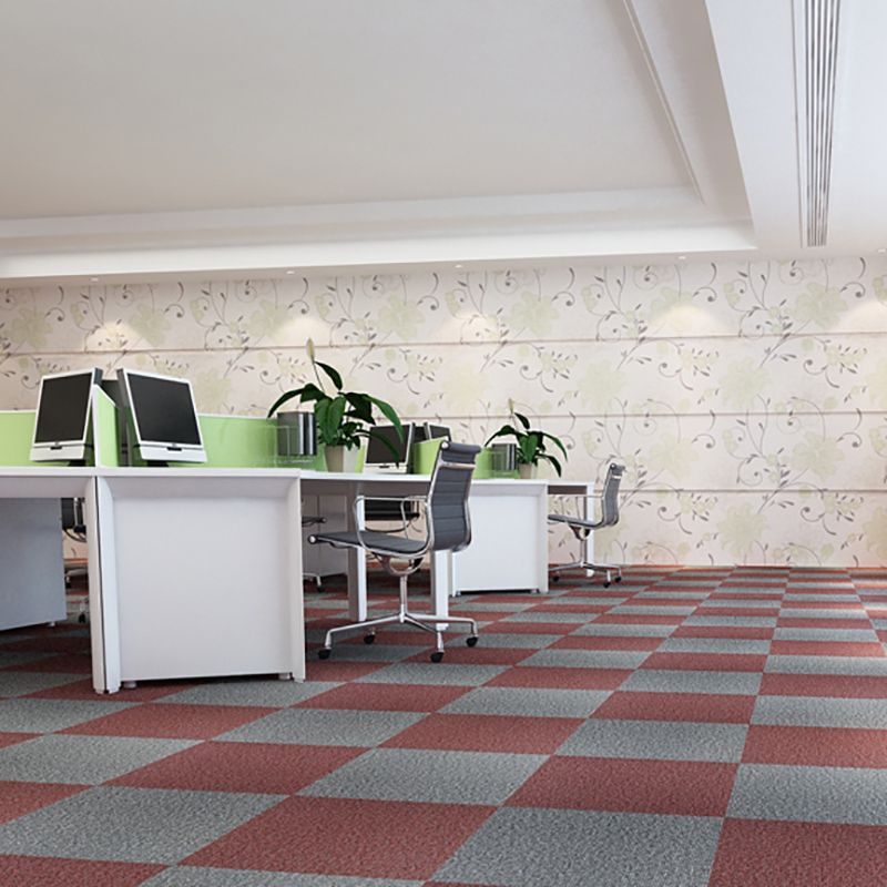 Scratch-resistant plastic floor tiles with straight edge for peeling and sticking