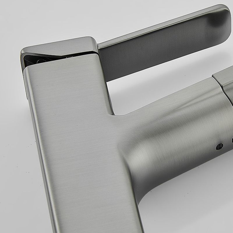 Contemporary Container Faucet Lever Handles Low Arc Copper Container Faucet