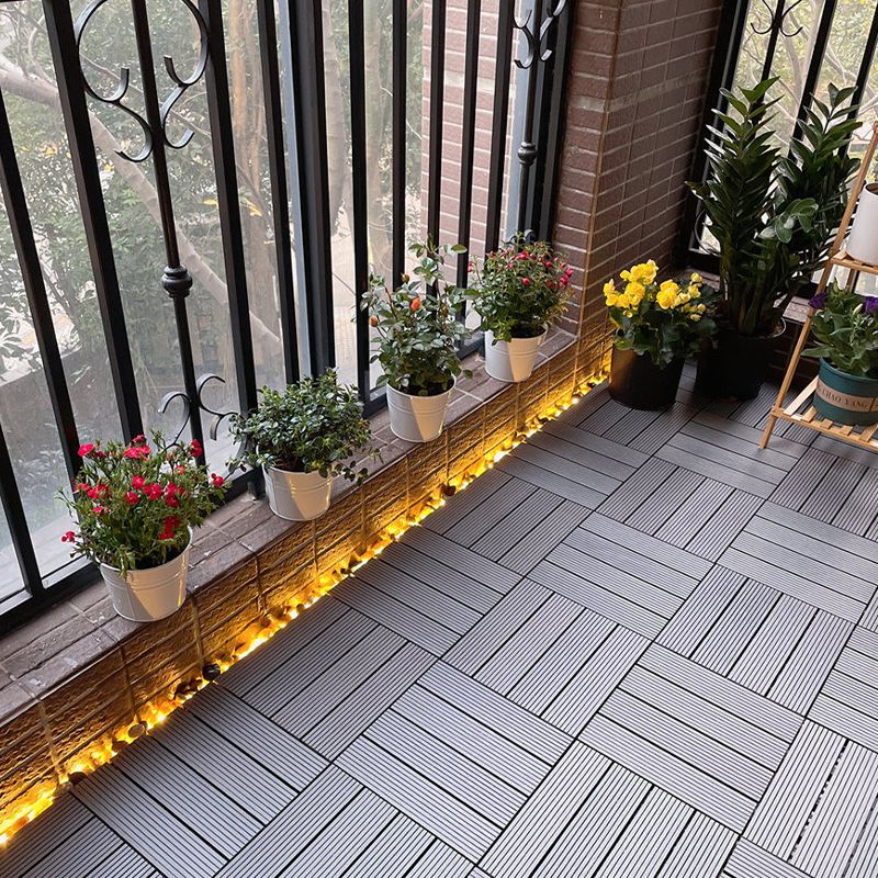 Corrosion-resistant Wood Floor Modern Style Square Outdoor Wood Floor