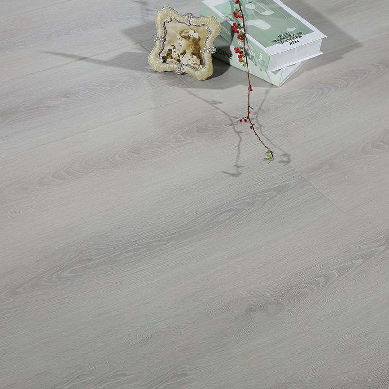 Maple Modern Click Lock Laminate Stain Resistant Laminate Floor