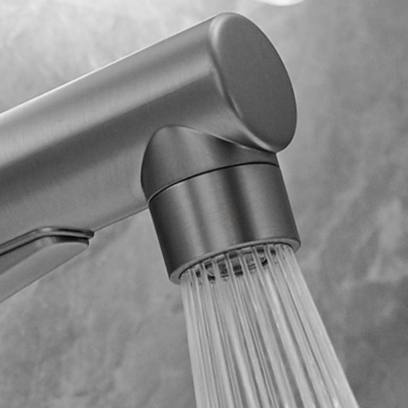 Modern Style Extendable Vessel Faucet Single Handle Low Arc Copper Vessel Faucet