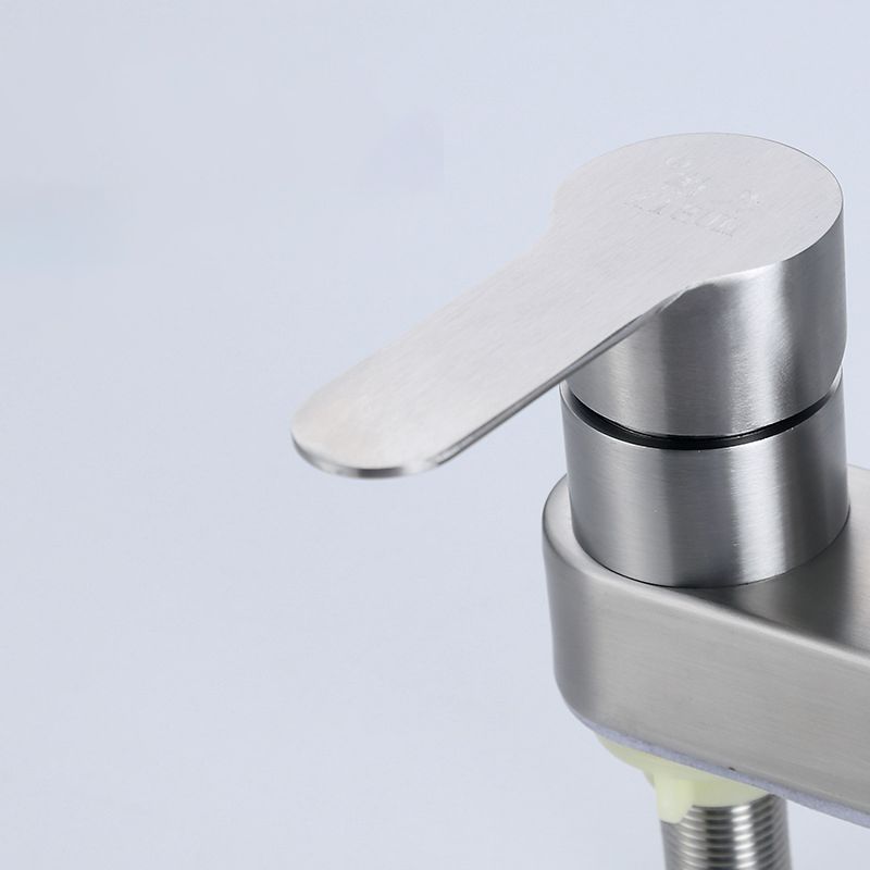 304 stainless steel center faucet bathroom single handle hot and cold sink faucet