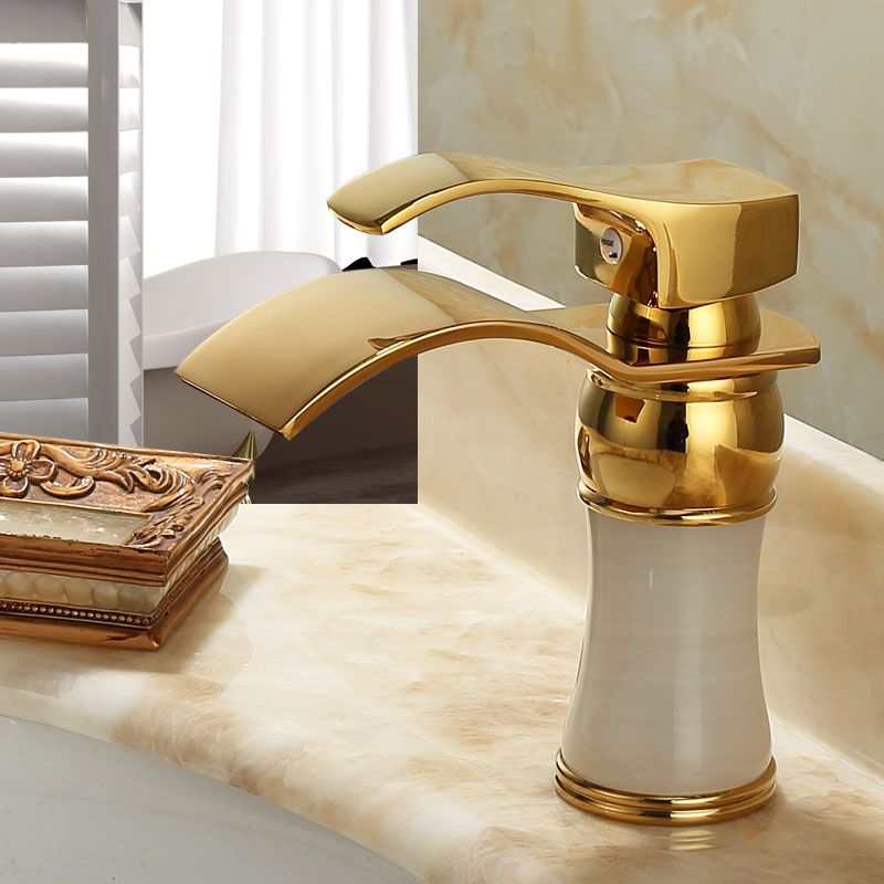 Wall-mounted Copper Roman Bath Faucet Low Arc Roman Bath Faucet Set with Jade
