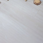 Scratch-resistant PVC flooring Self-adhesive Wood look Waterproof PVC flooring