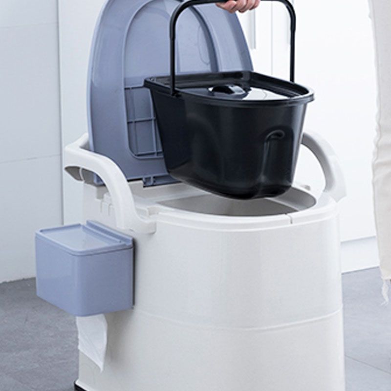 Modern Plastic Wall-mounted Toilet Bowl with Toilet Seat for the Bathroom