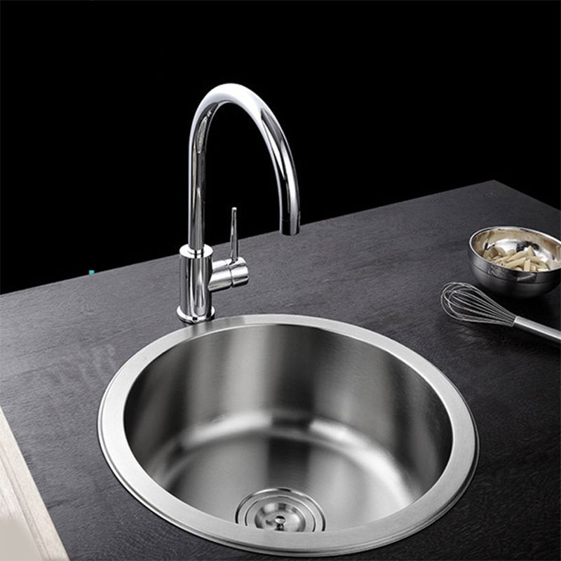 Contemporary Single Basin Kitchen Sink Round Stainless Steel Sink with Drain Strainer Set