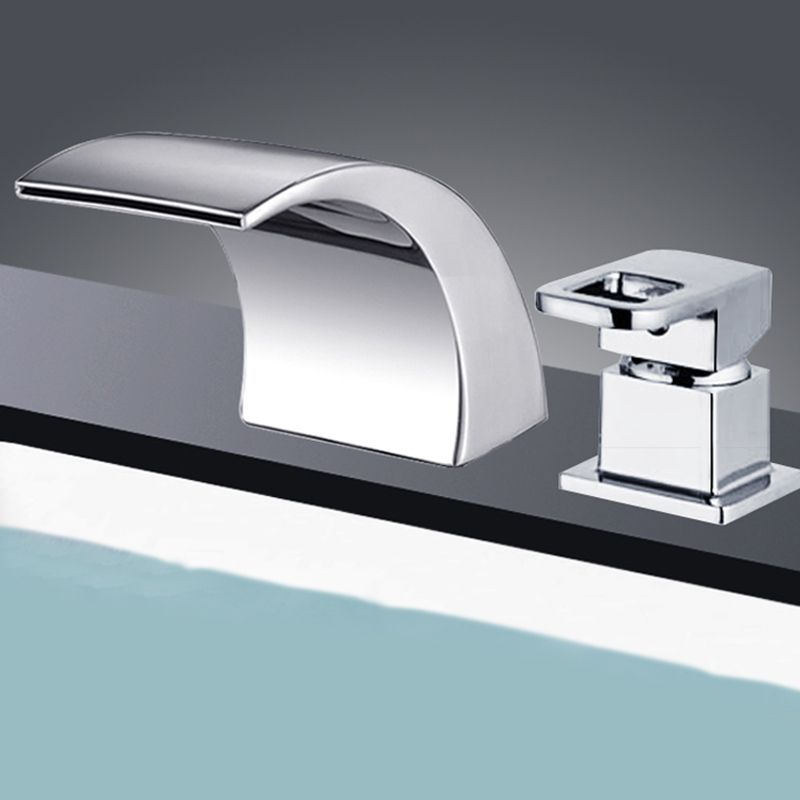 Modern Brass Roman Bathtub Faucet Waterfall Spout Bathtub Faucet