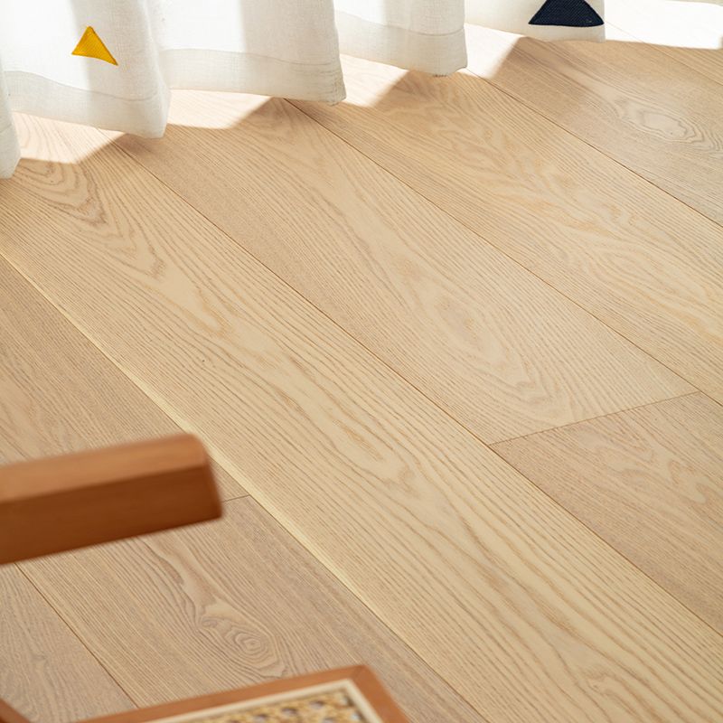Modern Laminate Plank Flooring Scratch Resistant Click-Lock 15mm Thick Laminate