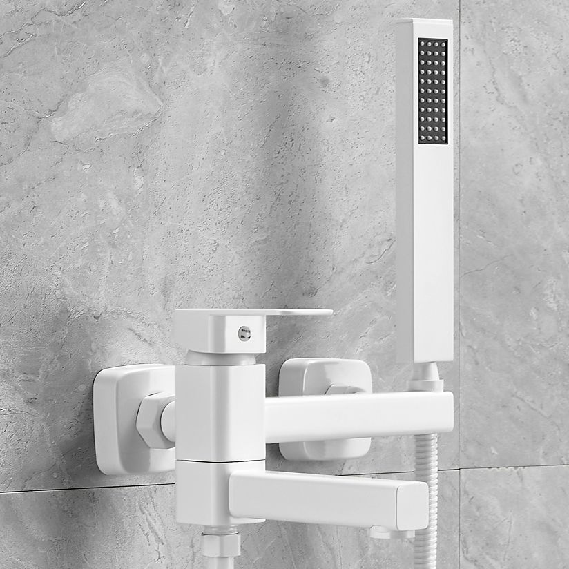 Wall-mounted metal bathtub faucet low arc swivel bathroom faucet