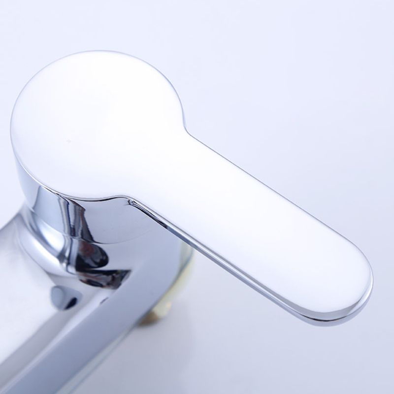 Deck Mounted Center Freestanding Bathtub Filler Single Handle Freestanding Faucet