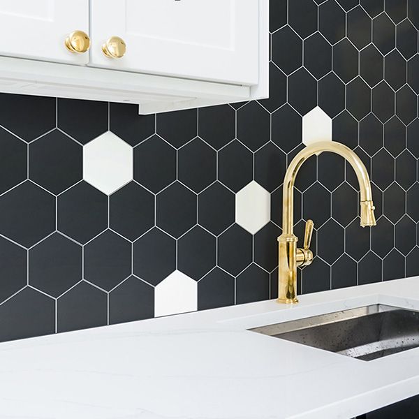 Peel and Stick Tiles Hexagonal Peel and Stick Back Wall 20 Pack