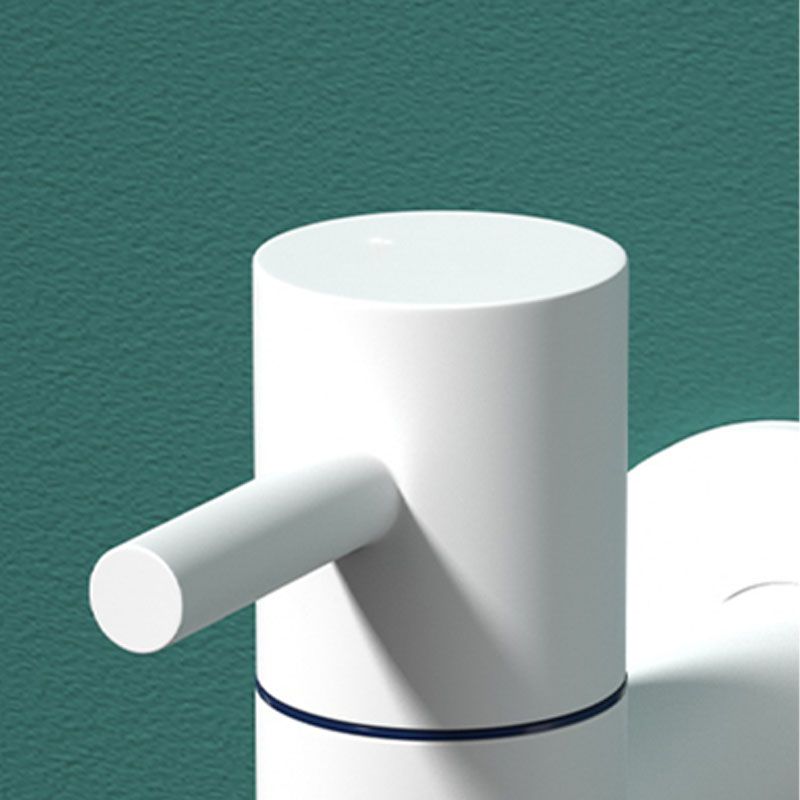 Contemporary Wall-Mounted Bathroom Faucet One Hole Solid Brass Round Faucet