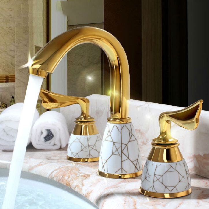Deck Mounted Roman Tub Faucet Low Arc Bronze Romantic Bathtub Fitting Set