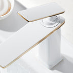 Single Hole Sink Faucet 6.69" H Modern Luxury Sink Faucet