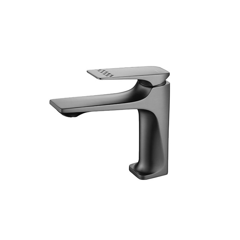 Modern Bathroom Faucet Brass Deep Curve Lever Handle with Faucet Hose