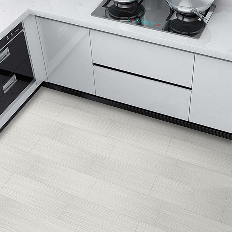 Classic Style Vinyl Floor Self-Adhesive Vinyl Floor with Wood Look