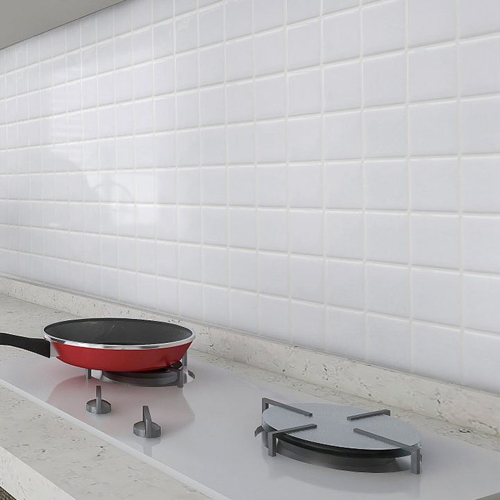 White Mosaic Peel & Stick Tile Waterproof Kitchen Backsplash Wallpaper