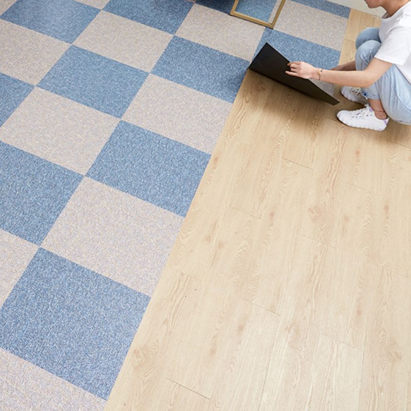 Peel and Stick PVC flooring Smooth Waterproof Vinyl Floors for the Living Room