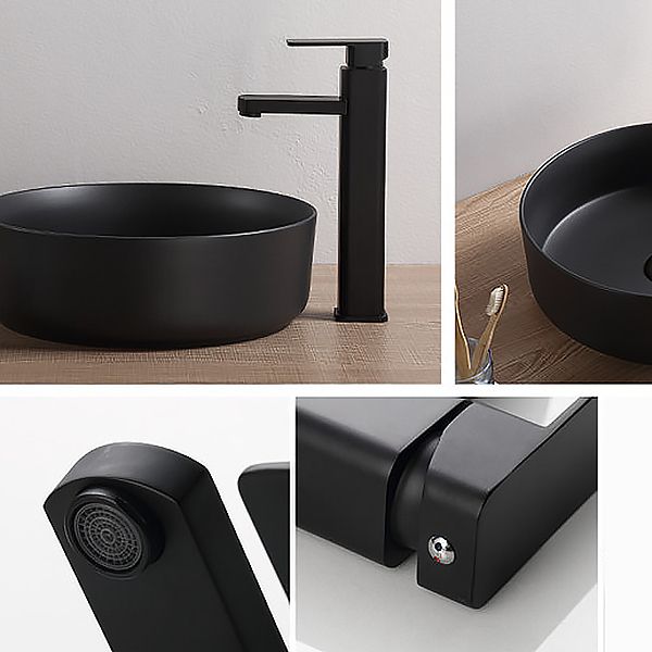 Glam Style Faucet Single Handle Basin Faucet for the Bathroom