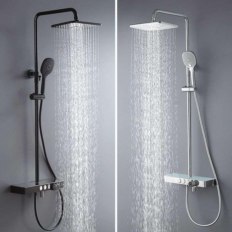 Plastic hands-free showerhead adjustable water flow showerhead