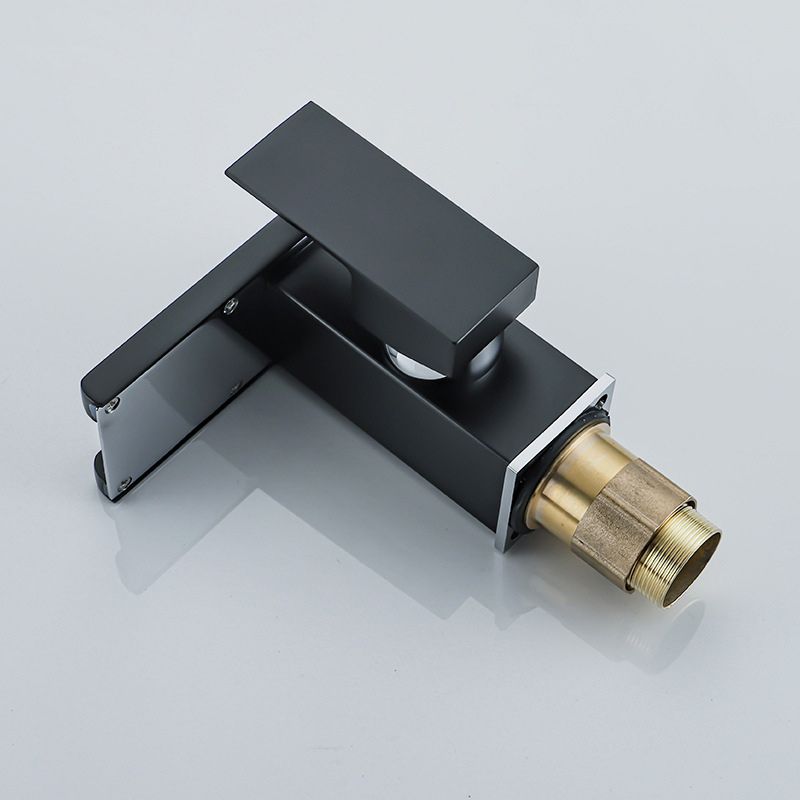 Contemporary Sink Faucet Solid Color Low Arc Bathroom Sink Faucet