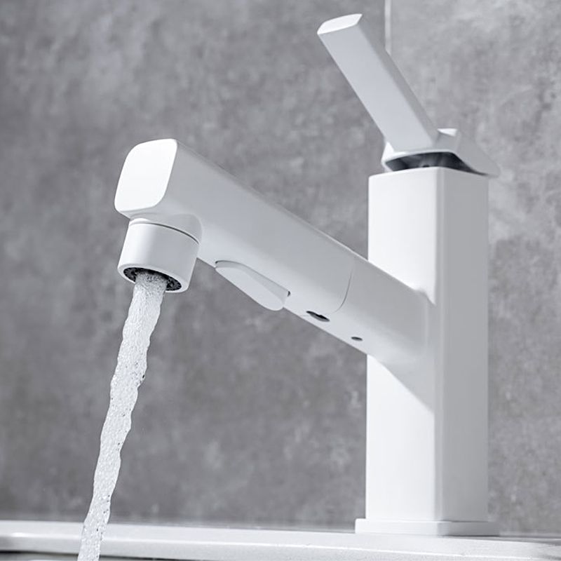 Lever Handle Faucet Pull-Out Basin Faucet with Swivel Spout