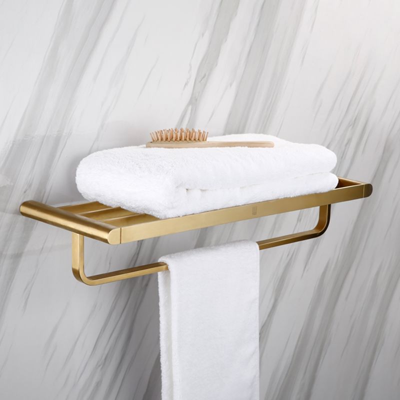 Traditional Style Brass Bathroom Accessories as Single Piece or in Set made of Metal
