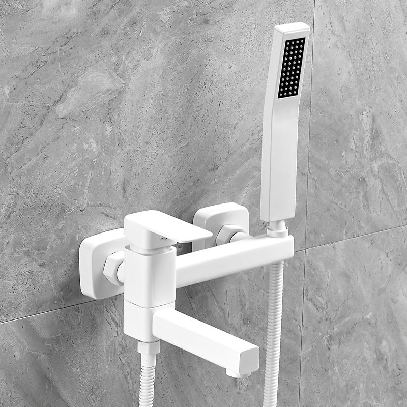 Wall-mounted metal bathtub faucet low arc swivel bathroom faucet