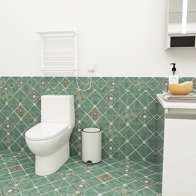 Modern Peel and Stick Tile Mosaic Peel and Stick Splash Guard for the Bathroom
