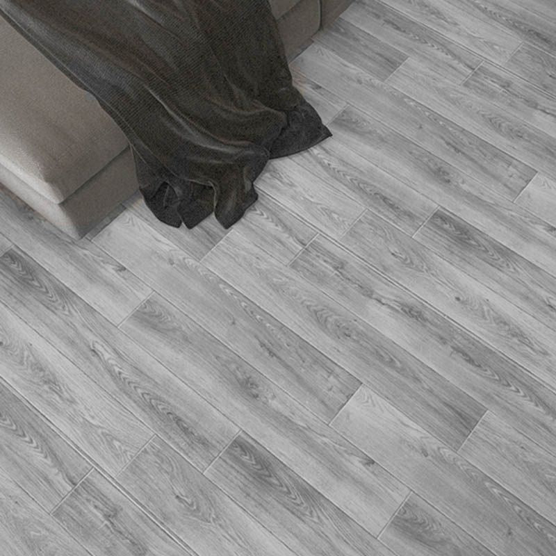 Wood look PVC flooring Waterproof Fire resistant Smooth PVC flooring