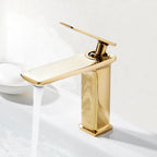 Single Hole Sink Faucet 6.69" H Modern Luxury Sink Faucet