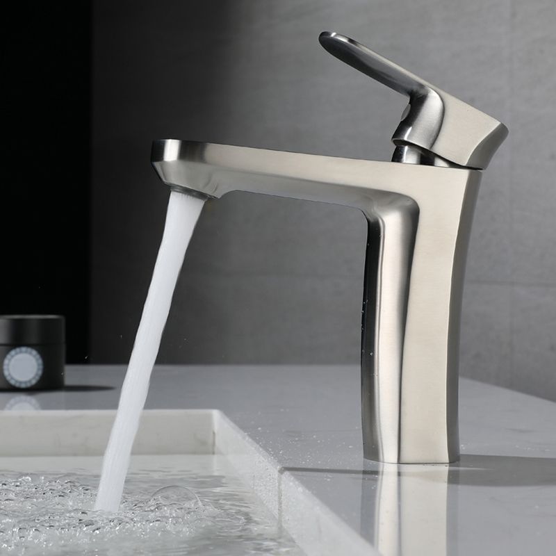 Square 1-Handle Basin Faucet 1 Hole Basin Faucet