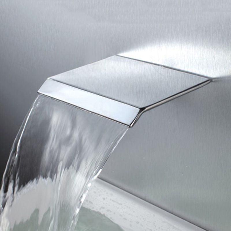 Modern Wall-Mounted Bathroom Faucet Low Arc Solid Brass Faucet