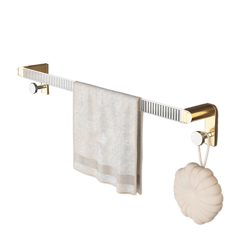 Metal and Acrylic Bathroom Accessory Set Transparent Bathroom Accessories
