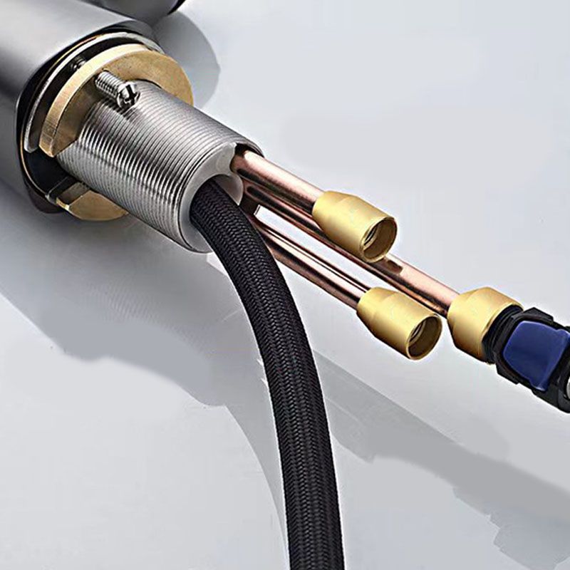 Modern Sink Faucet Lever Handle Copper Low Arc Pull-Out Sink Faucet