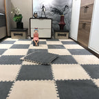 Color-fade-resistant carpet tile Solid color interlocking carpet tile
