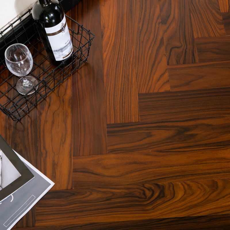 Retro Wood Laminate Floor Fade Resistant Click-Lock Laminate Floor
