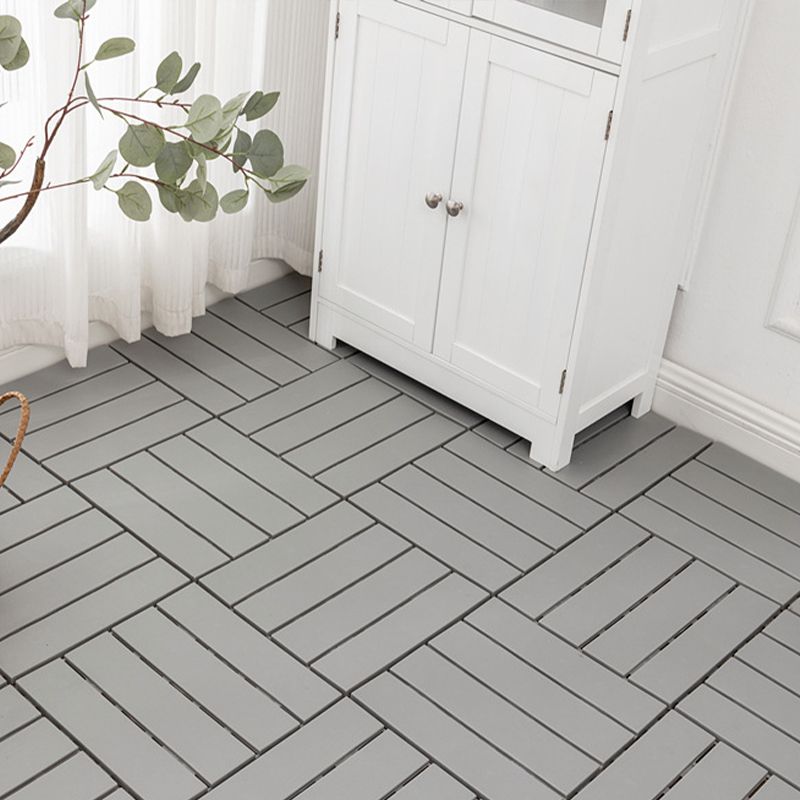 Wood floor planks click connection water-resistant solid wood floors