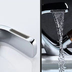 Modern Center Connection Faucets Single Lever Faucets with Waterfall Spout